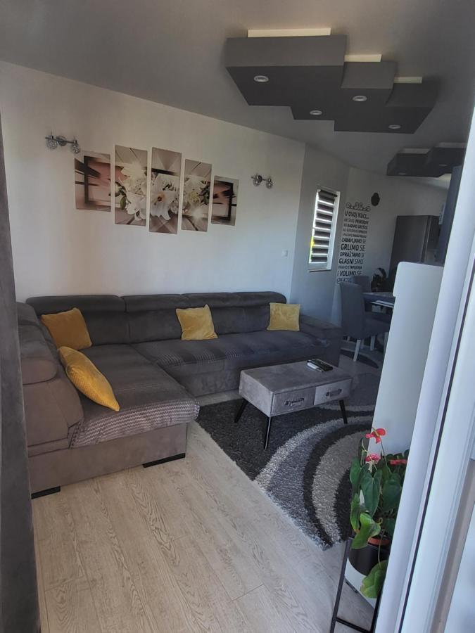 Apartments Matko Makarska Eksteriør bilde