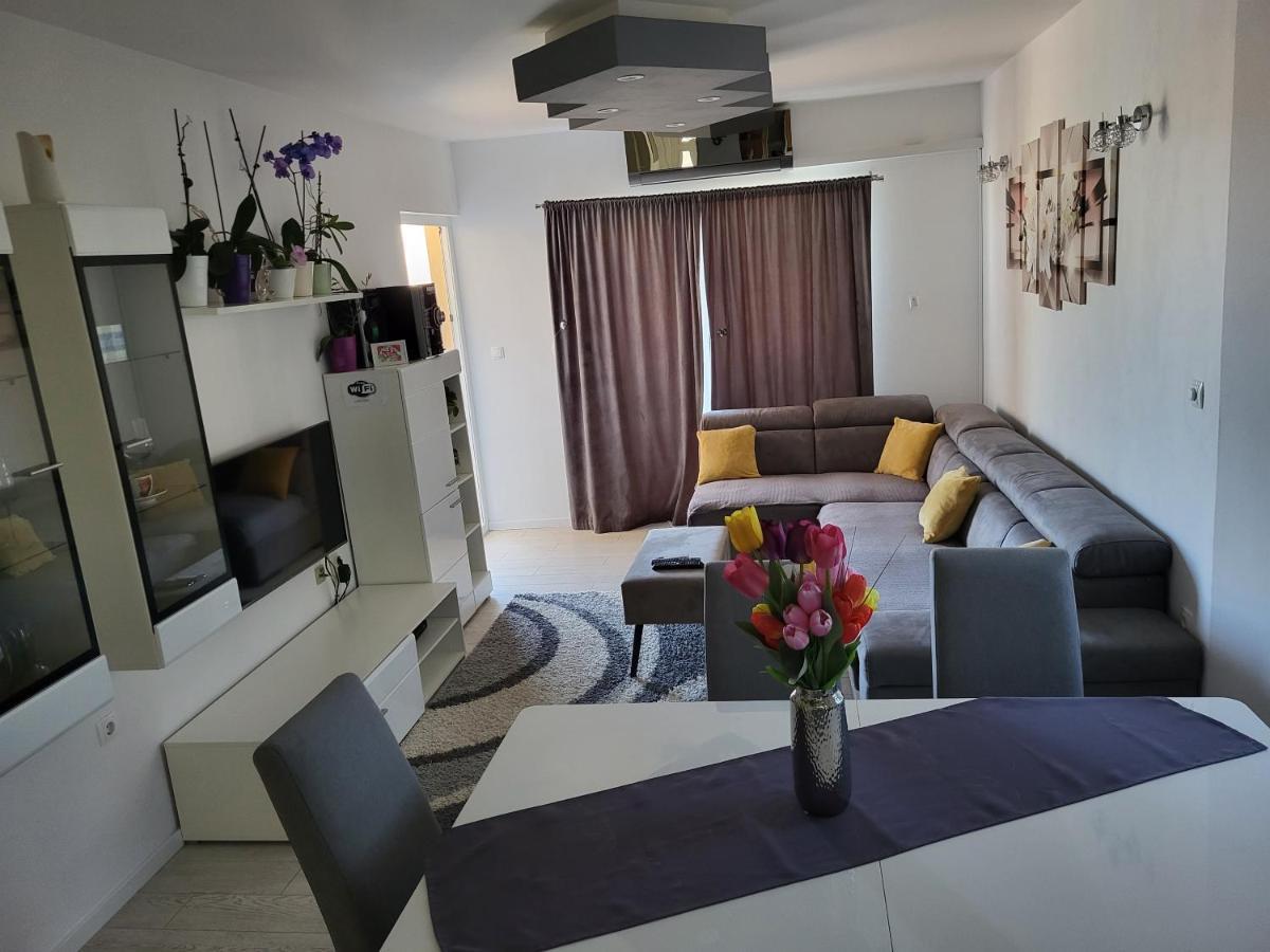 Apartments Matko Makarska Eksteriør bilde