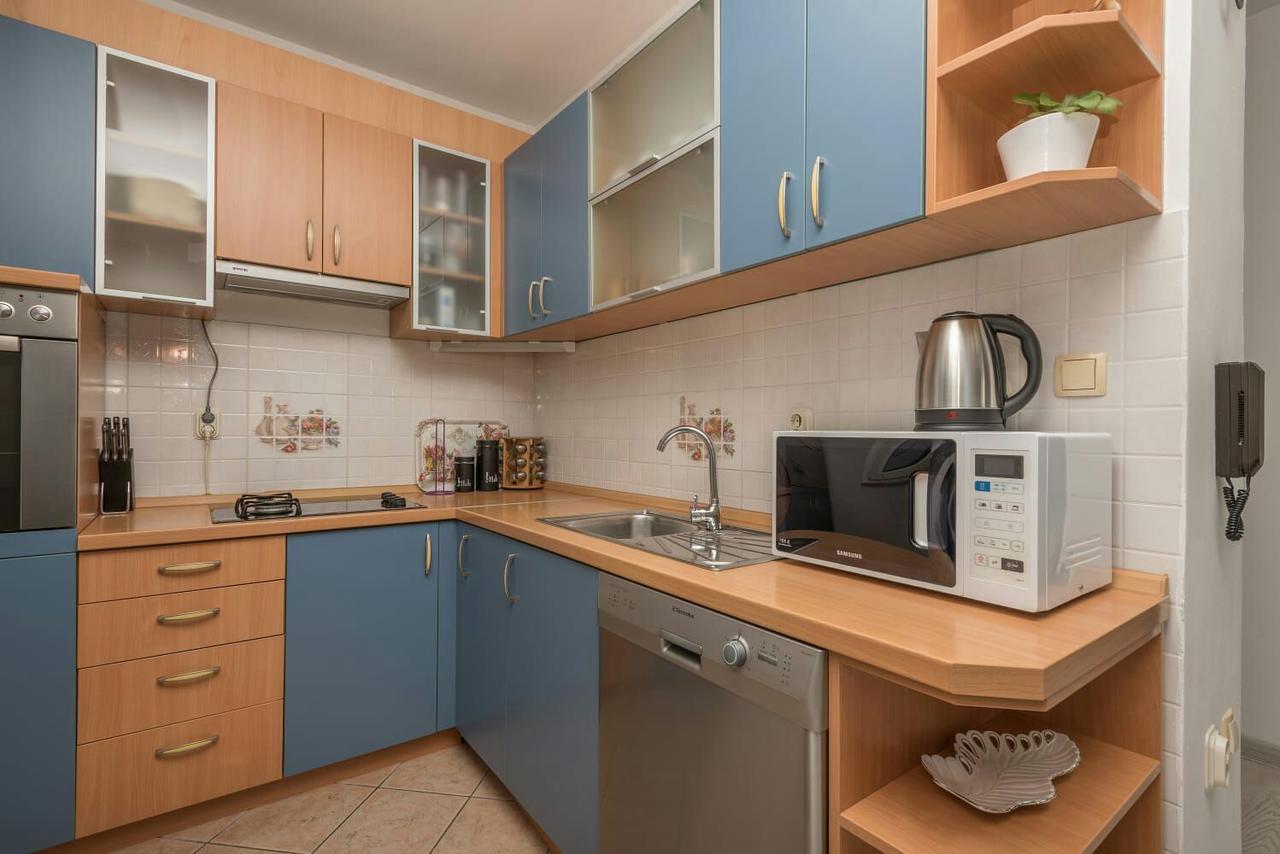 Apartments Matko Makarska Eksteriør bilde